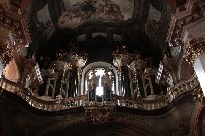 2014-04 Prague - Eglise St Nicolas Mala 027.JPG